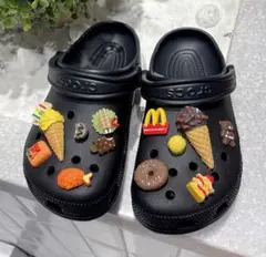 最終セール❤️クロックス用ジビッツ　セット（crocs靴含まれてない）①