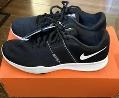 Nike＊ウィメンズ＊シティートレーナー2＊25cm