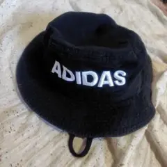 ADIDAS ブラック バケットハット