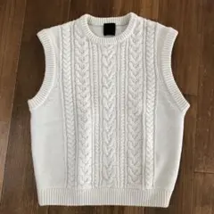 オオカミとフクロウ ニットベスト