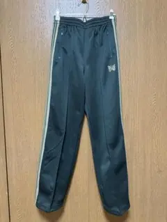 needles トラックパンツ