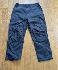 ALPHA INDUSTRIES ナイロンパンツ
