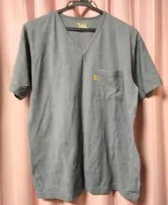 Leeグレー Vネック Tシャツ ポケット付き