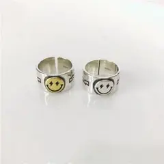 c37☆即日発送☆2個セット☆ニコちゃん スマイル 指輪☆ペアリング E61