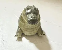 リーベンスタジオ アニマルフィギュアマスコット ワニ ガチャ