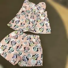 ディズニー　ミニーマウス タンクトップとショートパンツ セットアップ　90cm