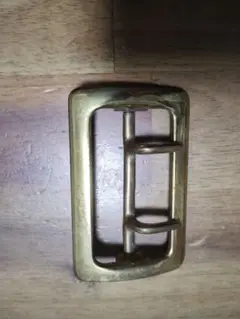 ヴィンテージ　SOLID BRASS ウルフズヘッド　スタッズ　ダブルピン