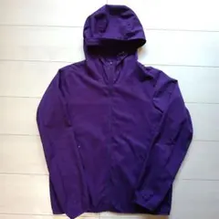ユニクロ　紫色　 フード付きアウター　レディース　 Мサイズ