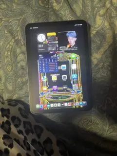 Apple iPad mini 7 WiFiセルラー 未使用に近い