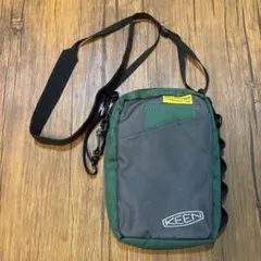 keen キーン　サコッシュ　ショルダーポーチ