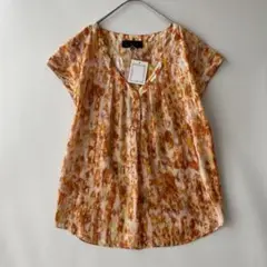 【新品タグ付き】アンタイトル　水彩画　フレンチスリーブ　マルチカラー