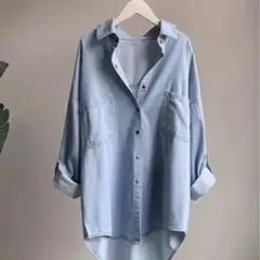 ライトブルー オーバーサイズシャツ