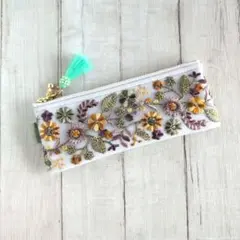 インド刺繍リボン ◎フェイクレザー◎ペンケース◎メガネケース