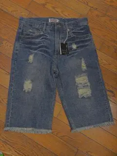 ダメージ加工 ハーフパンツ