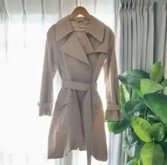 miumiuトレンチコート ベージュ