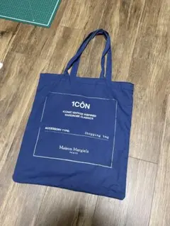 Item thumbnail for item 04dac47b-cfa7-40ea-b555-9c9901ff2fde