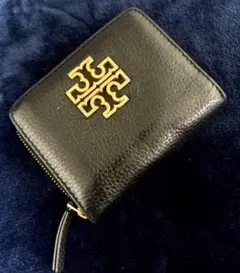 Item thumbnail for item 600f9bb4-98d1-4e7c-89aa-eff20e18e75f