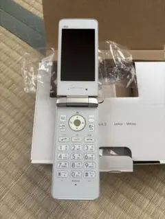 GRATINA 2 ホワイト 本体　KYOCERA