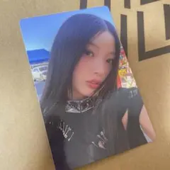 KATSEYE OFFICIAL LIGHT STICK ペンライト　 トレカ