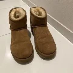 ugg クラシックショート
