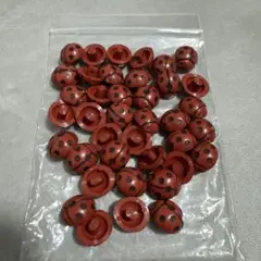 ご愛顧感謝価格！送料無料！レトロなボタン てんとう虫 赤茶 15mm