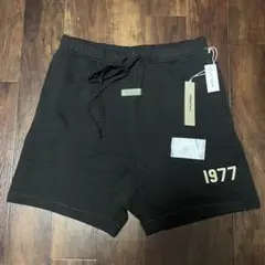 Fog Essentials ショーツハーフパンツブラック　黒ロゴ 1977