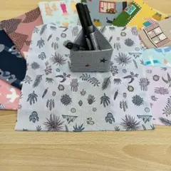 ★A939★ カットクロス/プリント生地/国産/25cm×25cm/10点