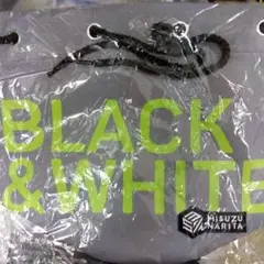 BLACK & WHITE バッグ　成田美寿々