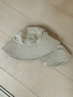 UNIQLO ベビー　UVカットハット　ネックシェード付き　S/M