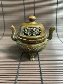 極上 天然高級素材 中国 乾隆 細密彫刻 香炉 置物 2025年最新】乾隆年製 香炉の人気アイテム - メルカリ