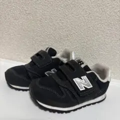 New Balance 13.5cm スニーカー ブラック
