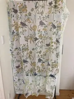 鳥と植物のプリントのれん　カーテン①