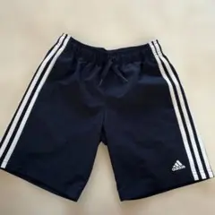 アディダスショートパンツ150