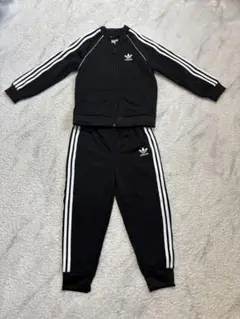 adidas ブラック ジャージ 100cm