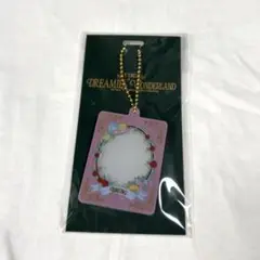 Item thumbnail for item 8ff129b5-c286-49d1-954c-922b1ef3f29f
