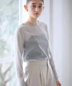 La Totalite シアーカットソー ベージュ