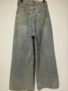 Item thumbnail for item e2c80d62-d965-46dd-af1a-a21fa2681070