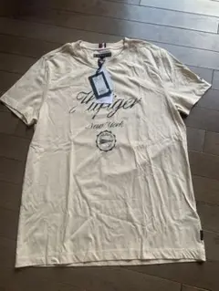 Tommy Hilfiger 新品　タグ付　Tシャツ　XL ベージュ