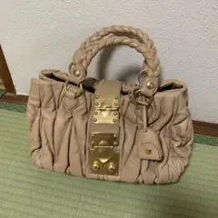 【値下げ】ミュウミュウ 2wayショルダー ハンドバッグ ベルト カギ付き
