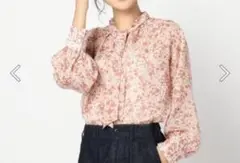 フレディエミュ❤︎華やかボウタイブラウス⭐︎超美品！