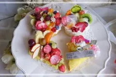 フェイクスイーツ　リアルサイズケーキ４個セット　インテリア　置物