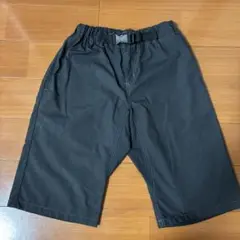 黒のハーフパンツ150