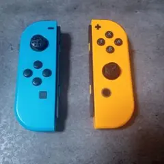 ニンテンドースイッチ　ジョイコン　左右