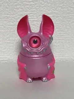 単眼コウモリ アイビー EYEBAT BEAST ボックストイ　ピンク