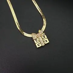 【美品】GIVENCHY ジバンシー　4Gロゴ　ネックレス　リボン　ストーン