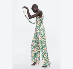 【極美品】希少 ZARA フラワープリントジャンプスーツ ネックホルダー S