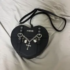 NOEMIE チェーン付きハートショルダーバッグ