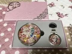 【新品未使用】韓国 鳥と花柄の貝殻装飾手鏡とキーホルダーセット