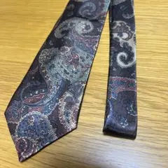 最終値下げ！【美品】ネクタイ　柄　LEMANS