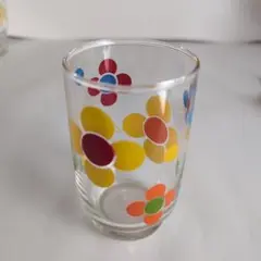 [セール中] 昭和レトロ　ガラスコップ３個セット